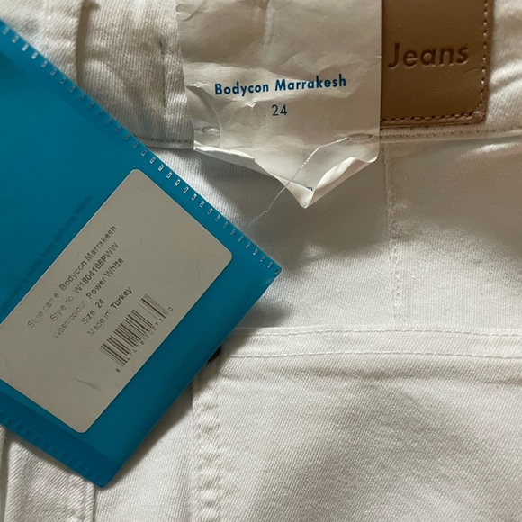 MiH Bodycon Marrakesh Flare Jeans, white, size 24, NWT - Picture 6 of 9